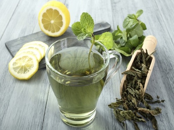 Ljudi koji redovno piju zeleni čaj uživaju u dužem i kvalitetnijem životu