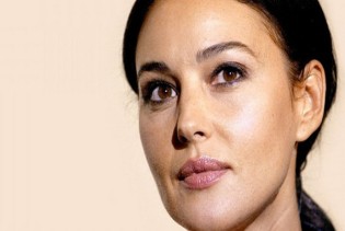 Monica Bellucci u pedesetima poručila kako nema straha od starenja