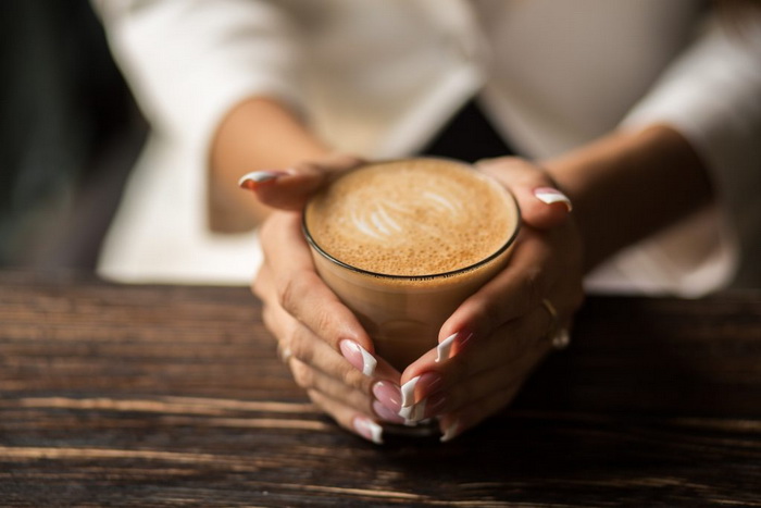 Konzumiranje kafe na prazan želudac ima negativan uticaj na organizam