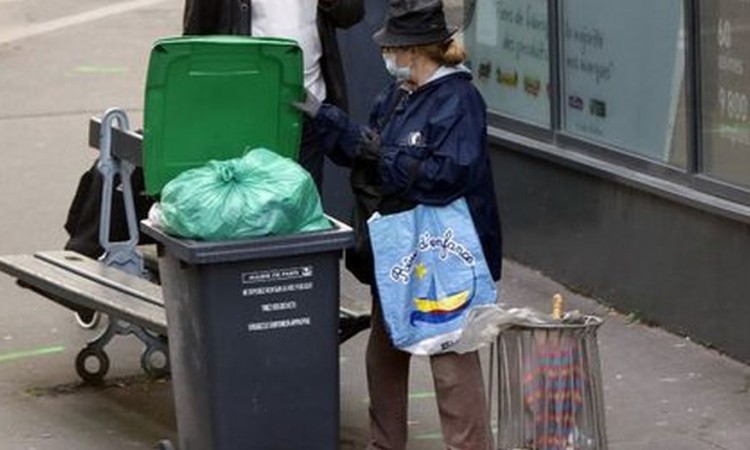 Kako zaražene ili osobe u izolaciji trebaju postupati sa otpadom ?