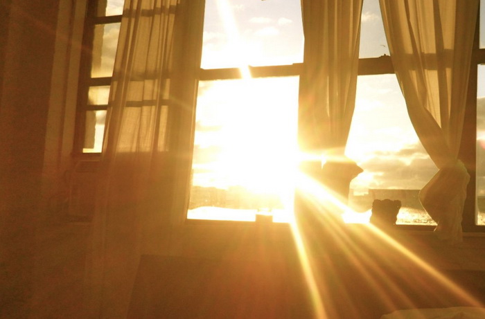 Virusolozi: Otvorite prozore, pustite sunce u prostorije