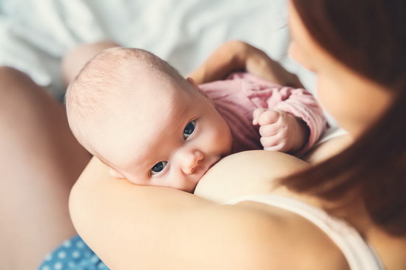 Majčino mlijeko je nezamjenjiva hrana u prvih šest mjeseci života bebe