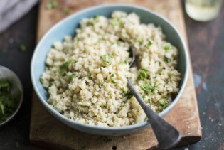 Recept za prženu "rižu" sa 500 kalorija manje nego što je uobičajno