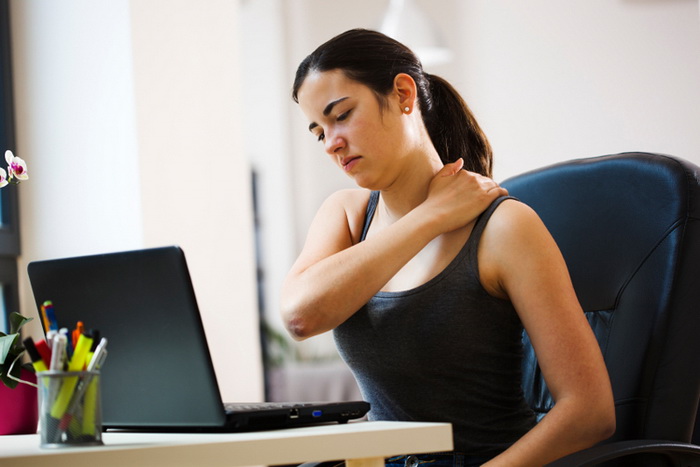 Šest načina da zaštitite zdravlje tokom sjedenja na poslu