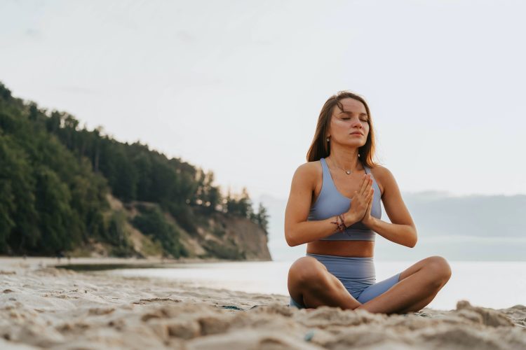 Transcendentalna meditacija: 5 koraka za smirivanje stresa, anksioznosti i briga