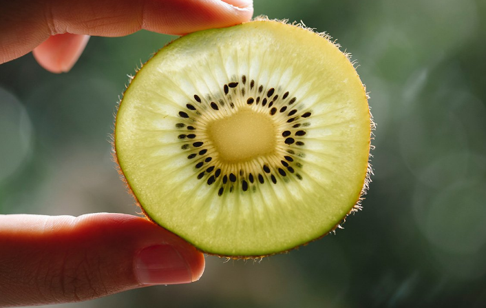 Za brži i kvalitetniji san - kivi pred spavanje