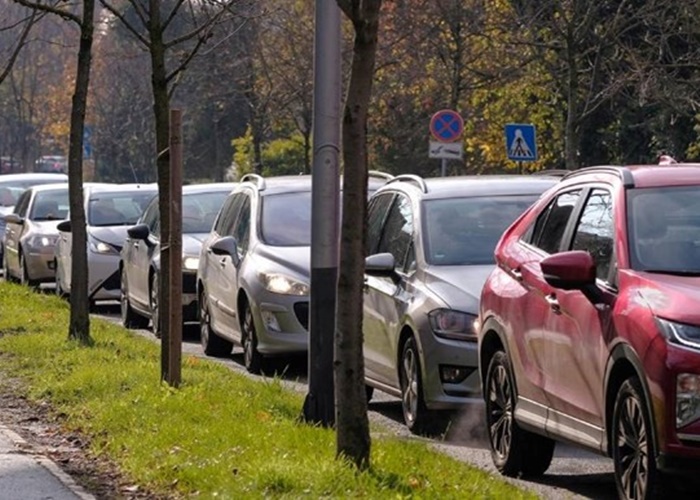 Drive-in punkt u Zagrebu: Testiranje na hripavac iz auta