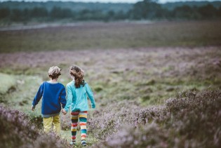 Pročitajte pet pozitivnih aspekata redovnog šetanja za djecu