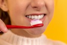 Imate strah od stomatologa? Evo kako unaprijediti oralnu higijenu bez čestih posjeta zubaru