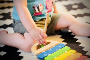 Kako dječije pjesmice pomažu u jezičkom razvoju beba