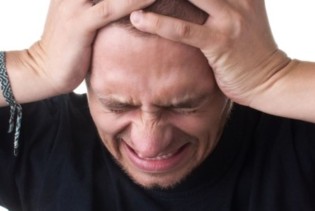 Nove spoznaje o uzrocima migrene: Uloga kortikalne šireće depresije i proteina