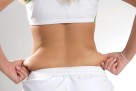 Pet vježbi koje će ti pomoći da skineš 'love handles' i ojačaš stomak