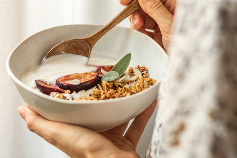 Granola bez šećera: Zdrav doručak za koji vam treba samo 10 minuta