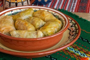 Koliko dugo sarma može stajati u frižideru, a da ostane sigurna za jelo?
