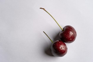 Zašto vas boli stomak nakon što pojedete trešnje?
