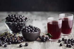Recept za savršen domaći sok od aronije