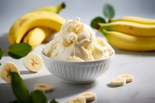 Zdravi sladoled od banane i indijskih oraščića