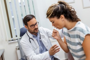Respiratorna prijetnja: Kako prepoznati i spriječiti hripavac