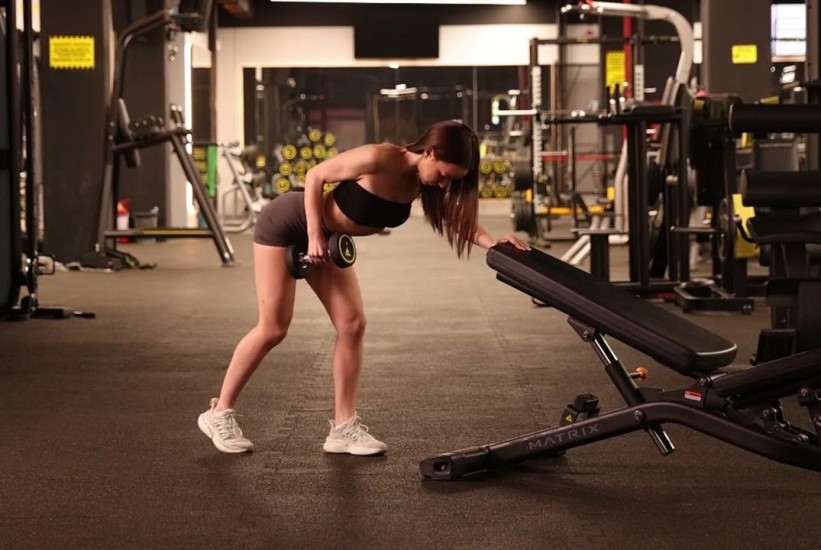 Snažna i definirana leđa uz ove jednostavne vježbe