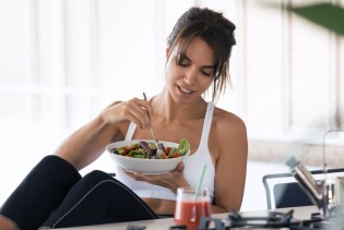 Savjet nutricioniste: Šta jesti a šta izbjegavati nakon vakcinacije?