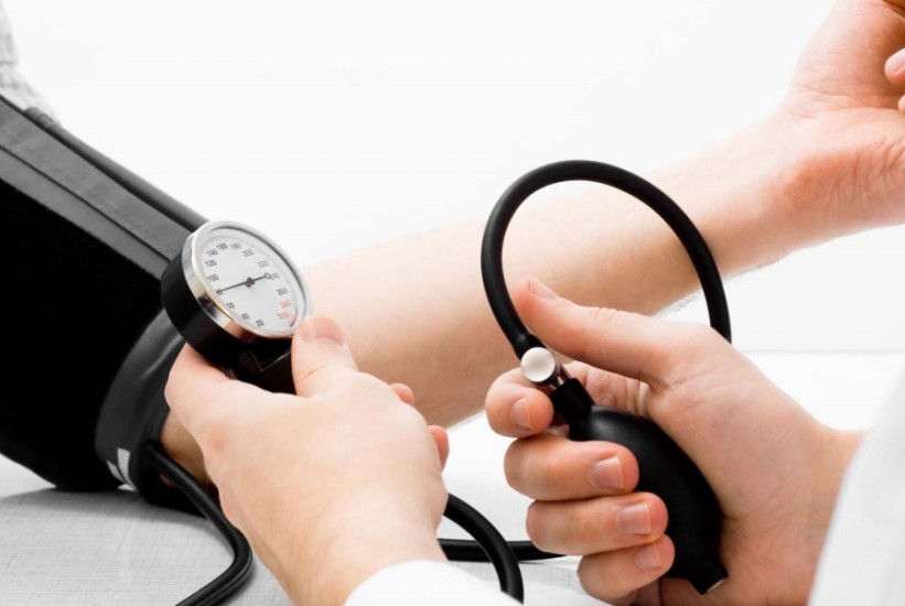 Kako prirodno smiriti nagli skok pritiska?