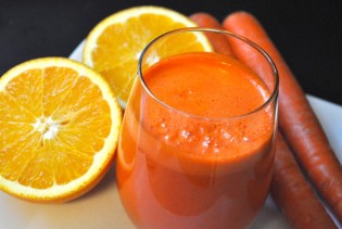 Prirodna vitaminska bomba: Evo zašto kombinacija mrkve i narandže ima moćan učinak