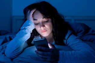 Digitalna iscrpljenost: Kako telefoni utiču na našu pažnju i mentalno zdravlje