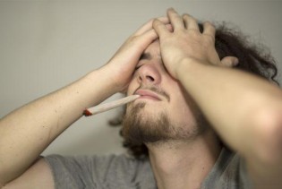 Raste broj korisnika marihuane – povećavaju se i simptomi anksioznosti i depresije