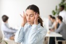 Neredovni ciklusi, umor i promjene raspoloženja? Možda se krije hormonski disbalans