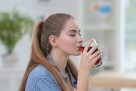 Nutricionisti izdvajaju jedan sok za večernju rutinu: Može pomoći snu, a istražuje se i njegov utjec