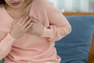 Ove navike u srednjim godinama mogu povećati rizik od srčanih bolesti